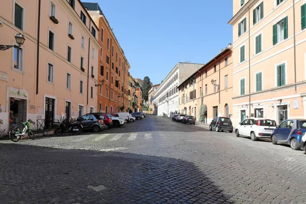 Blu Flamingo Trilussa Apartment Rome Exterior photo